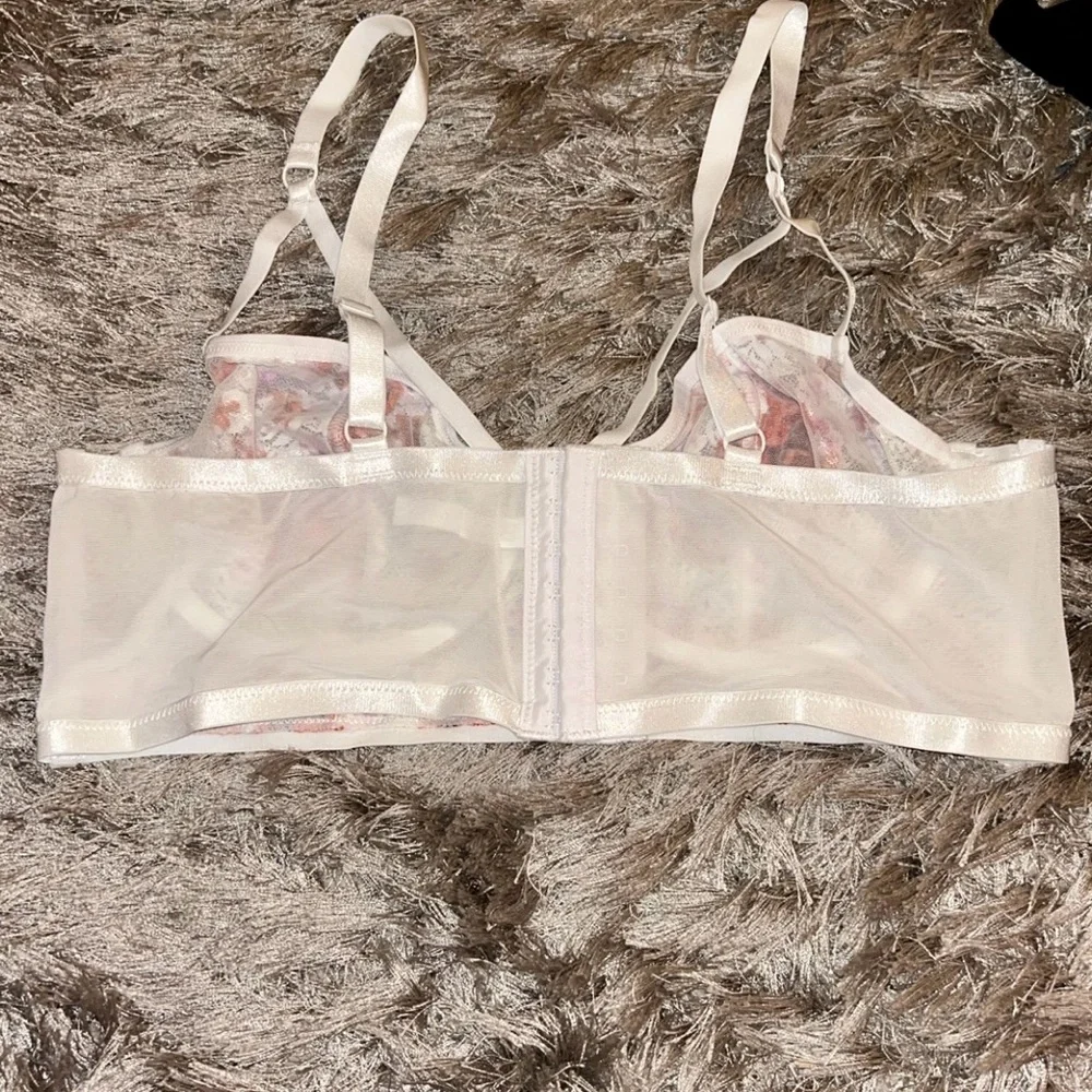 Torrid - Picture 3 of 3